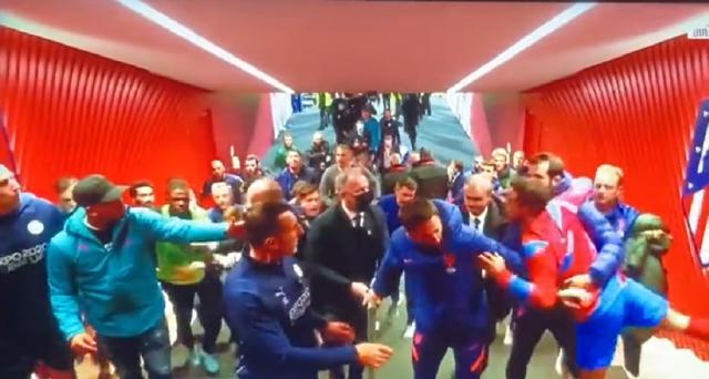 mk体育-马竞曼城通道冲突因何而起：沃克才是“罪魁祸首”？